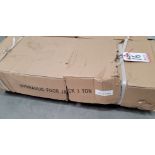 2020 3-TON HYDRAULIC FLOOR JACK, EAE AUTOMOTIVE EQUIPMENT CO. LTD. MODEL EE-FJ2000-3, STILL