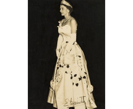 Elizabeth II (Queen of the United Kingdom of Great Britain and Northern Ireland, b. 1926) Photograph portrait signed of the Q