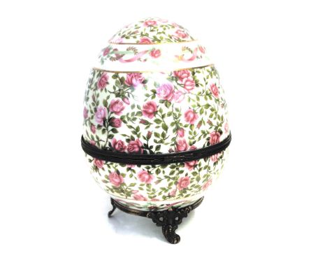 Ceramic chints egg 