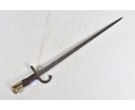 A 19TH CENTURY FRENCH 1874 PATTERN GRAS BAYONET, wooden grip, crossguard numbered G72031, dated 1876, withouit scabbard, tota