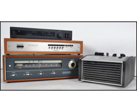 A collection of vintage electronics to include a Truvox FM200, Sinclair System 4000 and an intergrex 11d FM Stereo tuner alon