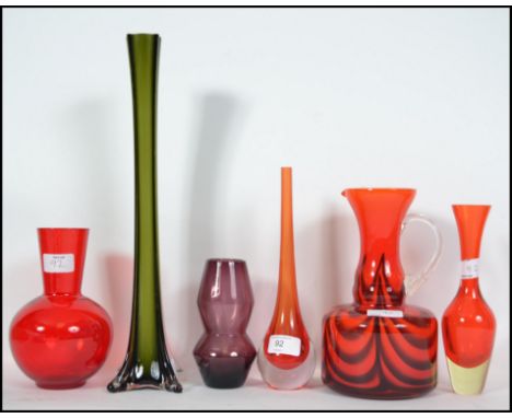 A good vintage 20th century mixed studio glass collection to include: Italian Empoli orangey red and black glass V.B.Opaline 