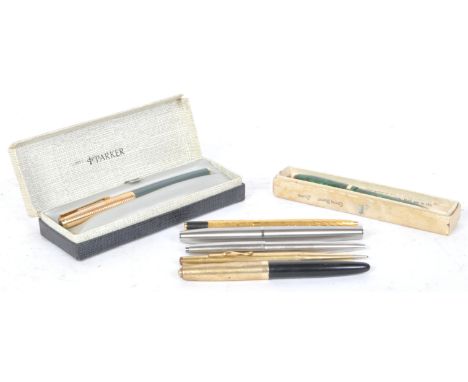 A collection of vintage 20th century fountain pens to include Parker. The lot to include gilt &amp; chrome example with two f
