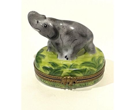 A trunk UP elephant is said to bring good luck. Vibrant colors, a Hinged gilded walking Elephant clasp and astonishingly beau