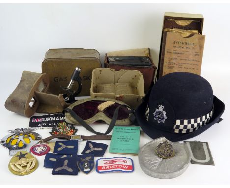 A mixed collection of collectables including stereoscopic viewer, WPC hat, cloth army and other badges, field dressings, came