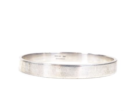 A Scandia Affinerings Vaerk Danish sterling silver bangle, plain circular form, maker's marks SAV, band width 8.1mm, internal