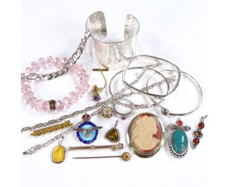 Various silver and stone set jewellery, including flat curb link chain, cameo brooch etc, 260g totalCondition Report: Items s