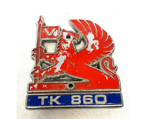 Vintage Bedford TK 860 lorry badge, approximate measurements: 7 x 6 inches 
