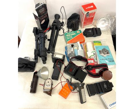 Selection of camera accessories / equipment to include flashes, tripods etc 