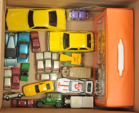 ERTL The Dukes of Hazard Carrying Case, with inner trays, Good. Mostly unboxed mixed vehicle group to include Matchbox, Solid