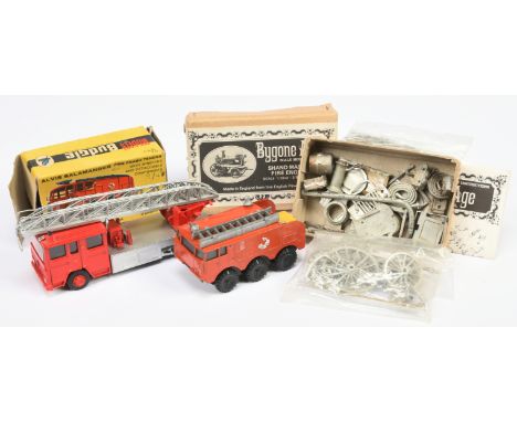 Budgie Toys 298 Alvis Fire Crash Tender, White Metal &amp; Resin Fire Engine and Bygone Age Scale Model 1:32 Shard Mason Fire