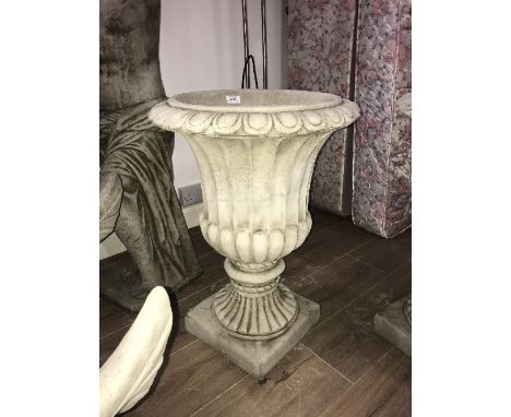 URN GARDEN PLANTER. APPROX 68CM HIGH