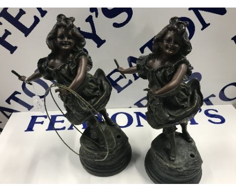 2 LAMP BASES FORMS AS YOUNG MAIDENS
