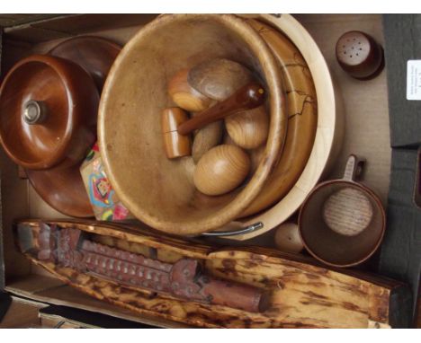 Nut bowl/cracker and other items