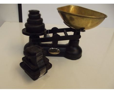 Set of Salter scales and weights 