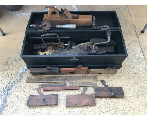 A late 19th / early 20th Century joiner's tool chest and tools 