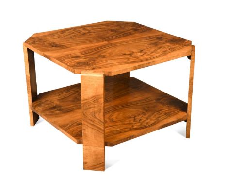 A large scale Art Deco period quarter-veneered walnut coffee table, circa 1930, with boldly-figured quarter-veneered walnut t