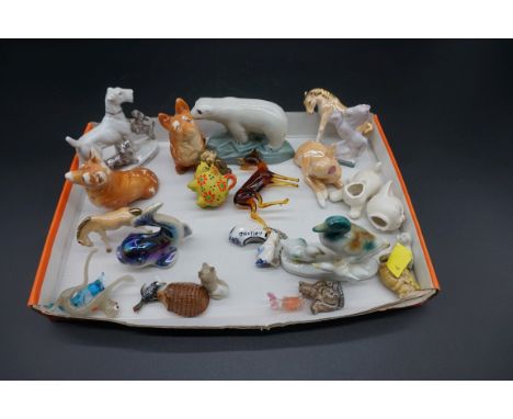 A small quantity of ceramic animals.&nbsp; 