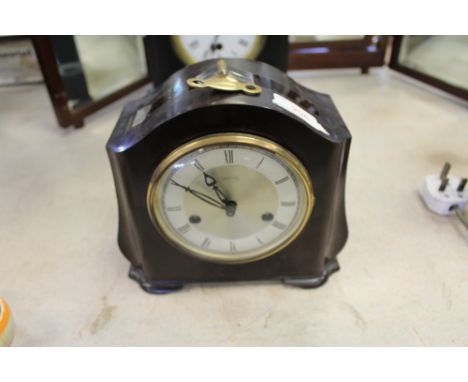 1950's Smiths Bakelite mantle clock