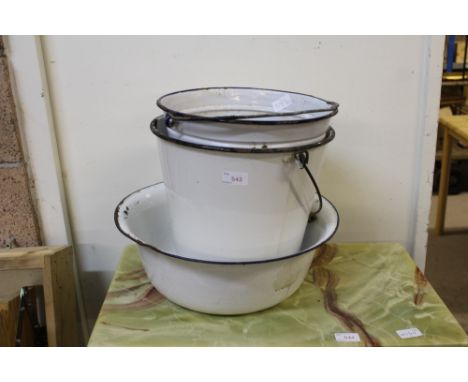 4 Pieces enamel ware
