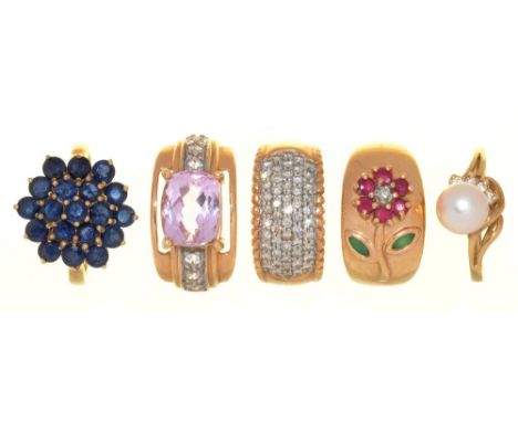 FIVE GEM SET 9CT GOLD RINGS, INCLUDING A DIAMOND BAND RING, A RUBY, EMERALD AND DIAMOND RING, AND A PEARL AND DIAMOND RING, 2