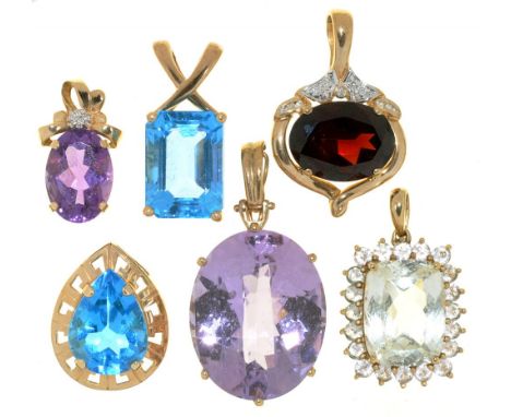 SIX GEM SET PENDANTS IN 9CT GOLD AND GOLD MARKED 9K, COMPRISING TWO AMETHYST  PENDANTS, A GARNET AND DIAMOND PENDANT, TWO TOP