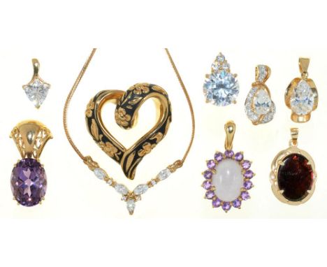 A QUANTITY OF 14CT GOLD JEWELLERY AND JEWELLERY MAKRKED 585 OR 14K, COMPRISING A BLACK OPAL DOUBLET AND DIAMOND PENDANT, AN A