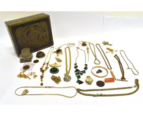 A QUANTITY OF SMALL WHITE METAL ITEMS  To include a filigree pickle fork marked 830, a very small lidded trinket box together