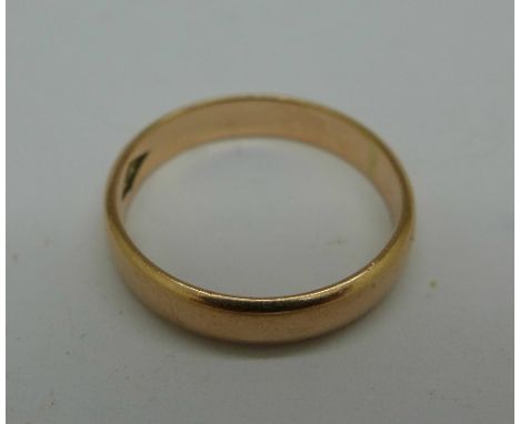 A 9ct gold ring, 2.1g, N