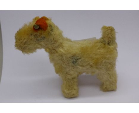 A Steiff small dog