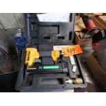 Bostitch Model SB-150SX Pneumatic Fastener Gun