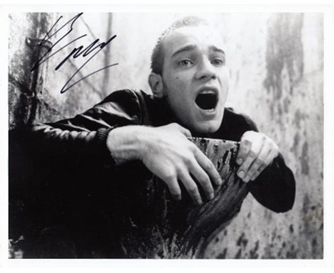 Ewan McGregor signed 10 x 8 b/w photo from Trainspotting. Scottish actor. His first professional role was in 1993, when he wo