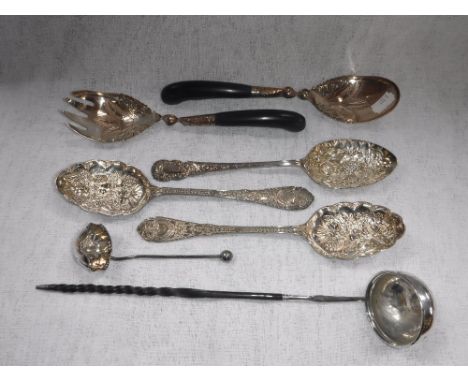 A PAIR OF BERRY SPOONS, a silver toddy ladle and other items