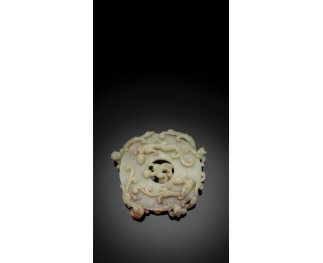 Feines Bi aus hellgrün-gelber Jade mit neun ChilongChina, ca, 18. Jh.B. 14,5 cmMit rostfarbenen Einschlüssen auf einer Seite 