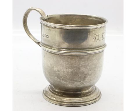 Hallmarked silver christening cup 57g, H: 8 cm. UK P&amp;P Group 1 (£16+VAT for the first lot and £2+VAT for subsequent lots)