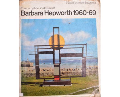 1971 The Complete Sculpture of Barbara Hepworth 1960-69, edited by Alan Bowness, Lund Humphries, London. Hardback. First edit