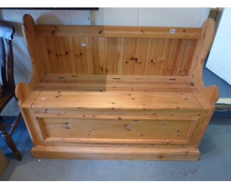 Pine Hall Bench with lift lid seat