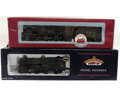 [OO GAUGE]. TWO G.W.R. LOCOMOTIVES  comprising a Bachmann No.32003, G.W.R. Hall Class 4-6-0 tender locomotive 'Kinlet Hall', 