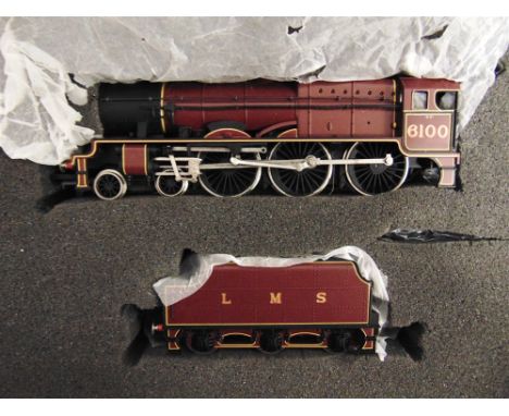 [OO GAUGE]. A BACHMANN NO.31275, L.M.S. ROYAL SCOT CLASS 4-6-0 TENDER LOCOMOTIVE 'ROYAL SCOT', 6100  lined maroon livery, (4t