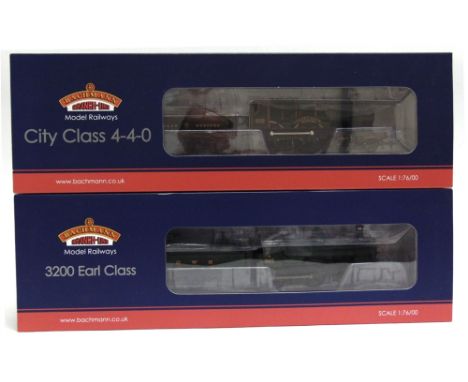 [OO GAUGE]. TWO G.W.R. LOCOMOTIVES  comprising a Bachmann No.31726, G.W.R. City Class 4-4-0 tender locomotive 'City of Bath',