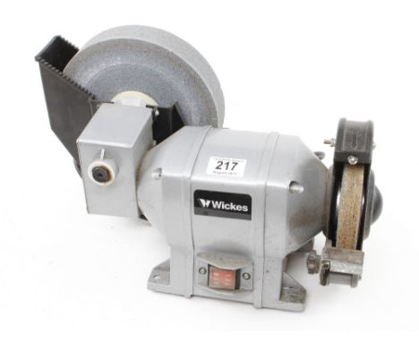 A WICKES wet stone grinder