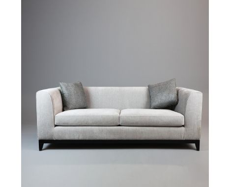 BESPOKE SOFA LONDON SOFA, LIGHT GREY FABRIC UPHOLSTERED. 200cm x 85cm x 75cm.