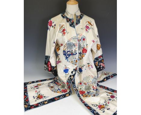 Vintage Textiles; a qantity of lace trimmings, together with a mid 20thC Chinese embroidered silk robe (moth damaged) (a lot)