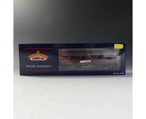 Bachmann: Branch-line, Twenty-two various BR Passenger Coaches, Crimson/Cream, all boxed and in good condition (22) 