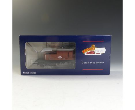 Bachmann: Branch-line, Twenty “00” gauge freight wagons, including tanks, wagons and vans, etc., all boxed and in good condit