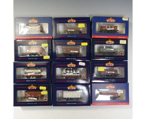 Bachmann: Branch-line, Twenty-one “00” gauge freight wagons, including tanks, wagons and vans, etc., all boxed and in good co