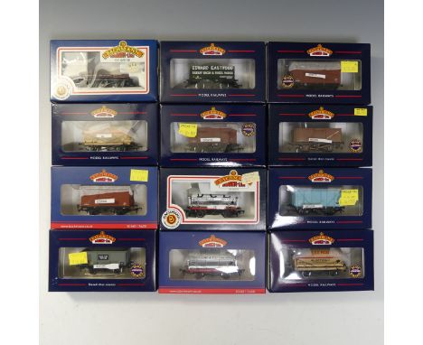 Bachmann: Branch-line, Twenty-one “00” gauge freight wagons, including tanks, wagons and vans, etc., all boxed and in good co