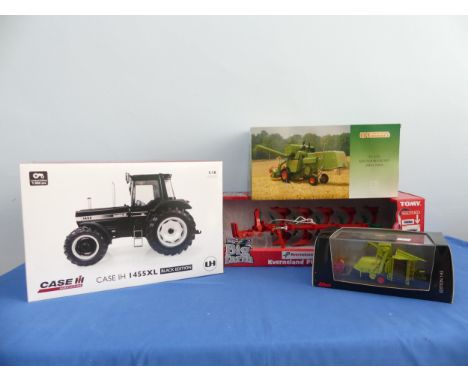 Universal Hobbies boxed farm die cast scale models, including a Claas Matador Gigant 1:32 model, a limited edition Case IH 14