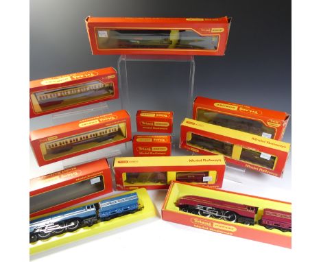Tri-ang Hornby: Six “00” gauge Locomotives, R.251 0-6-0 Locomotive with R.33 Tender, R.350 4-4-0 Locomotive and R.36 Tender, 
