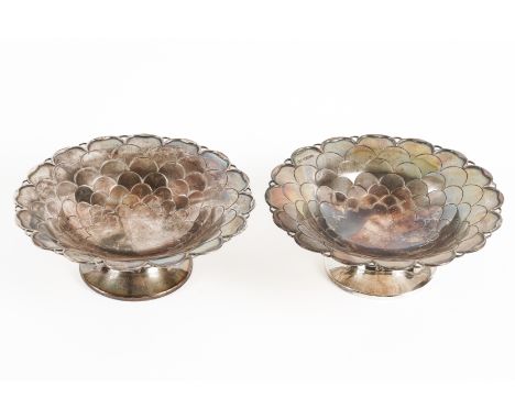 A PAIR OF SILVER BONBON DISHES (2)Each of shaped circular form, with scale decoration within pierced rims, by Mappin and Webb